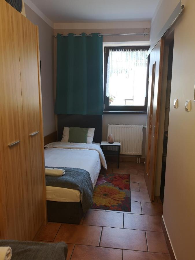 Apartamenty Jaskinia Solna Ruda Slaska Exterior foto